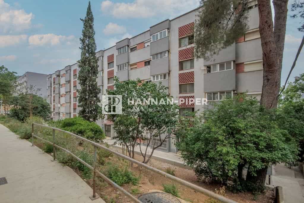 Condominium dans Santa Maria de Moncada, Catalonia 12074366