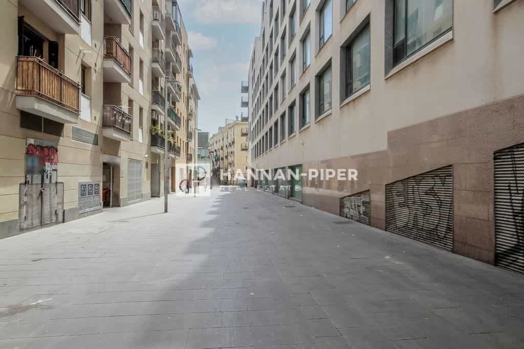 Condominium dans Barcelone, Catalogne 12074369