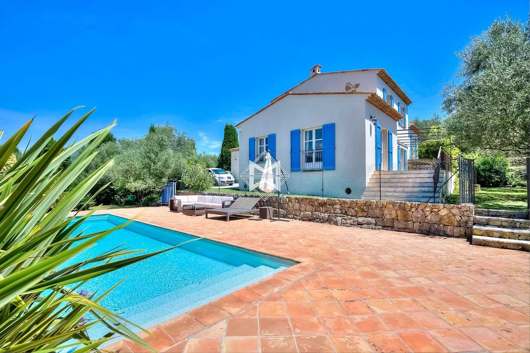Huis in Le Bosquet, Provence-Alpes-Côte d'Azur 12075301