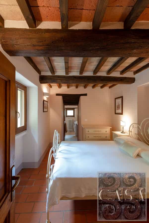 Будинок в Mercatale, Tuscany 12075321