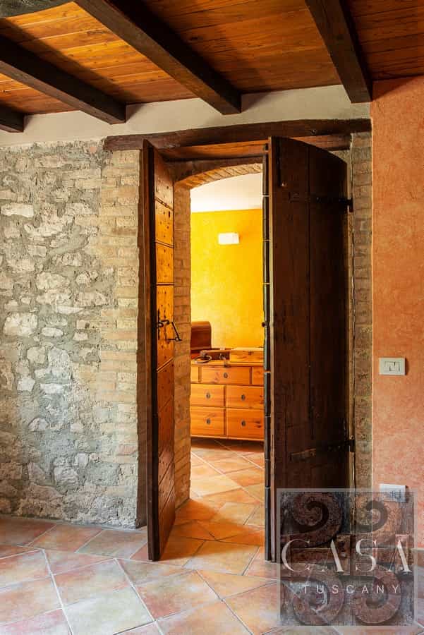 Haus im Spoleto, Umbria 12075322