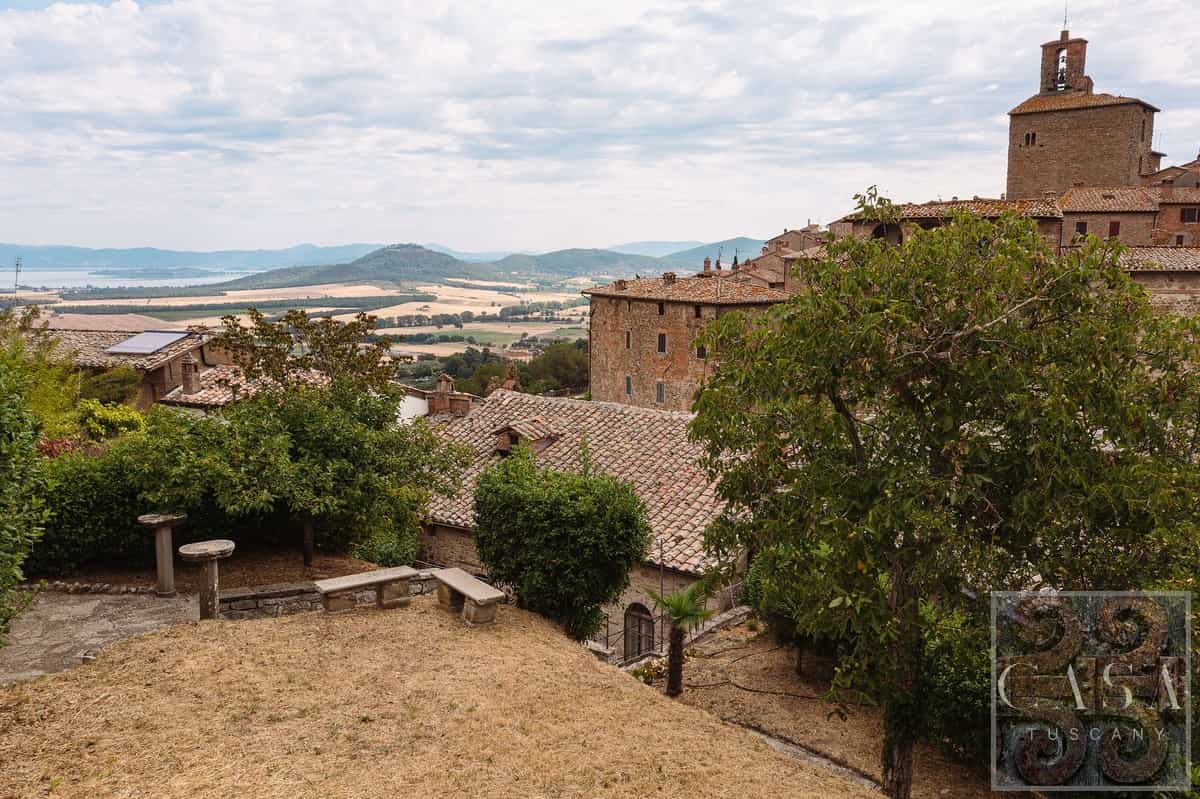 House in Panicale, Umbria 12075323