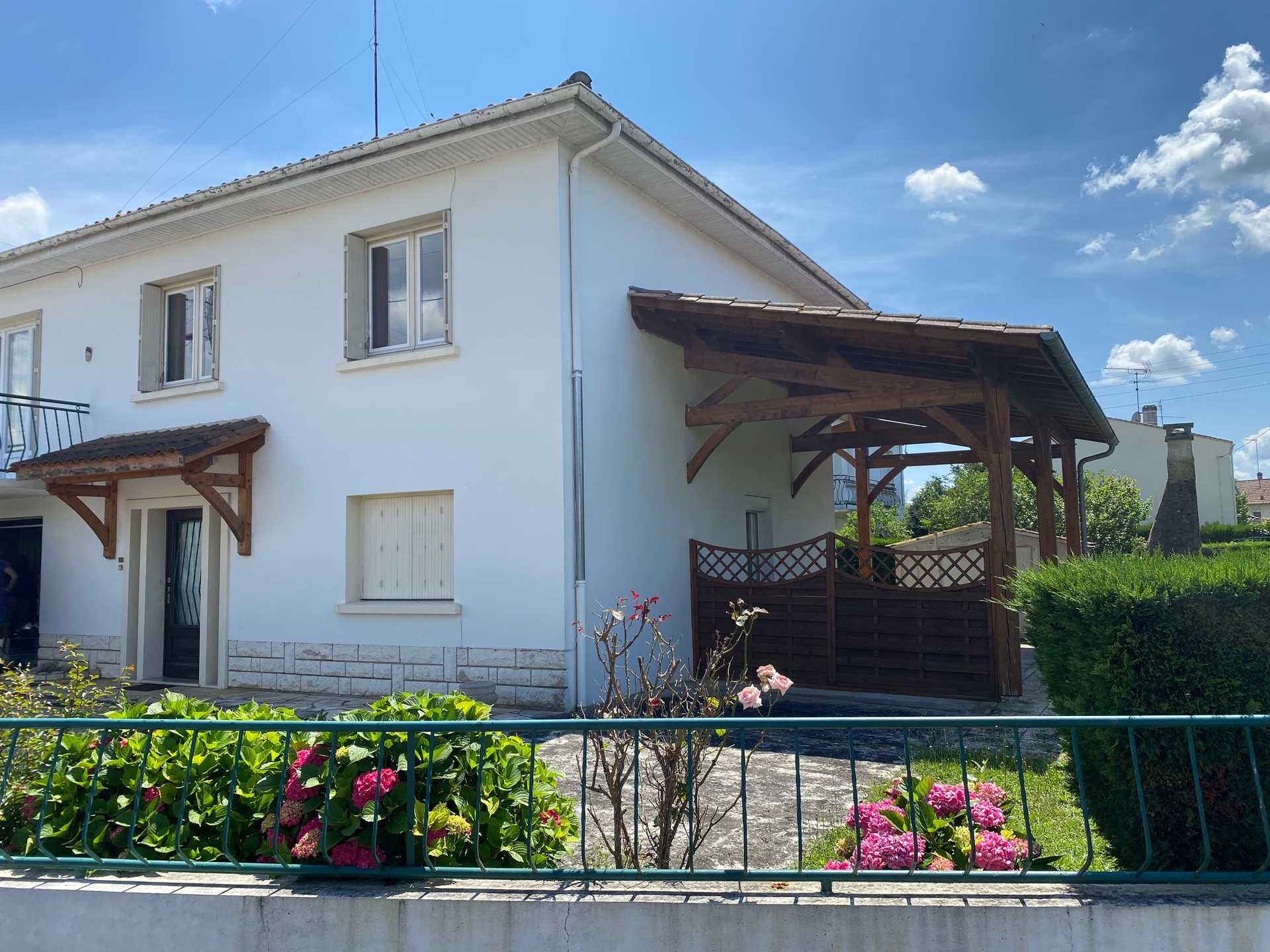 жилой дом в Bergerac, Nouvelle-Aquitaine 12075438