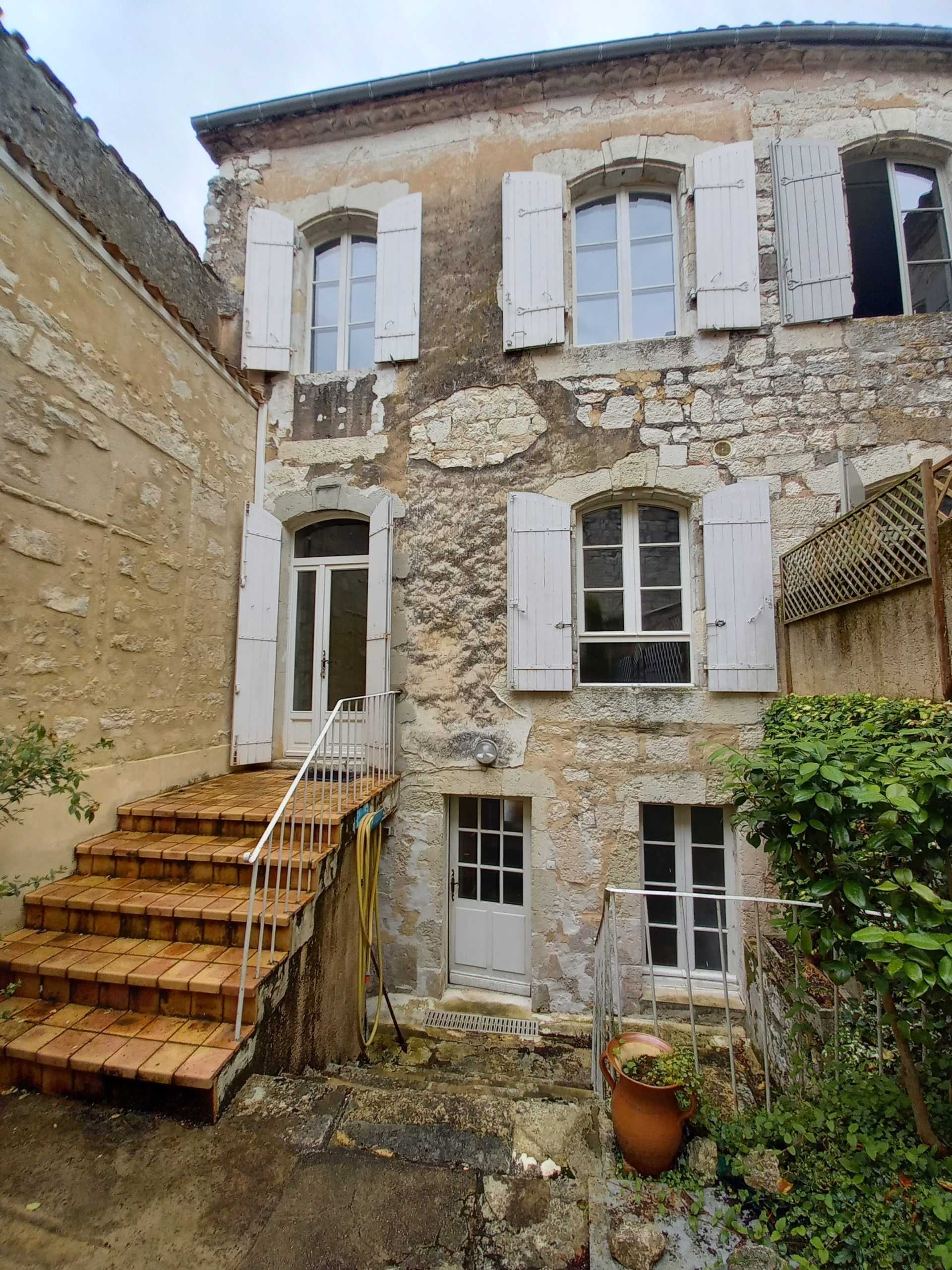 House in Monflanquin, Nouvelle-Aquitaine 12075444
