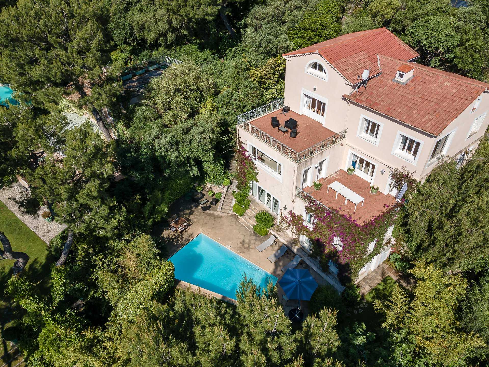 Huis in Antibes, Provence-Alpes-Côte d'Azur 12075526