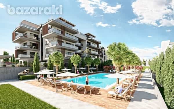 Condominium in Mouttagiaka, Limassol 12076596