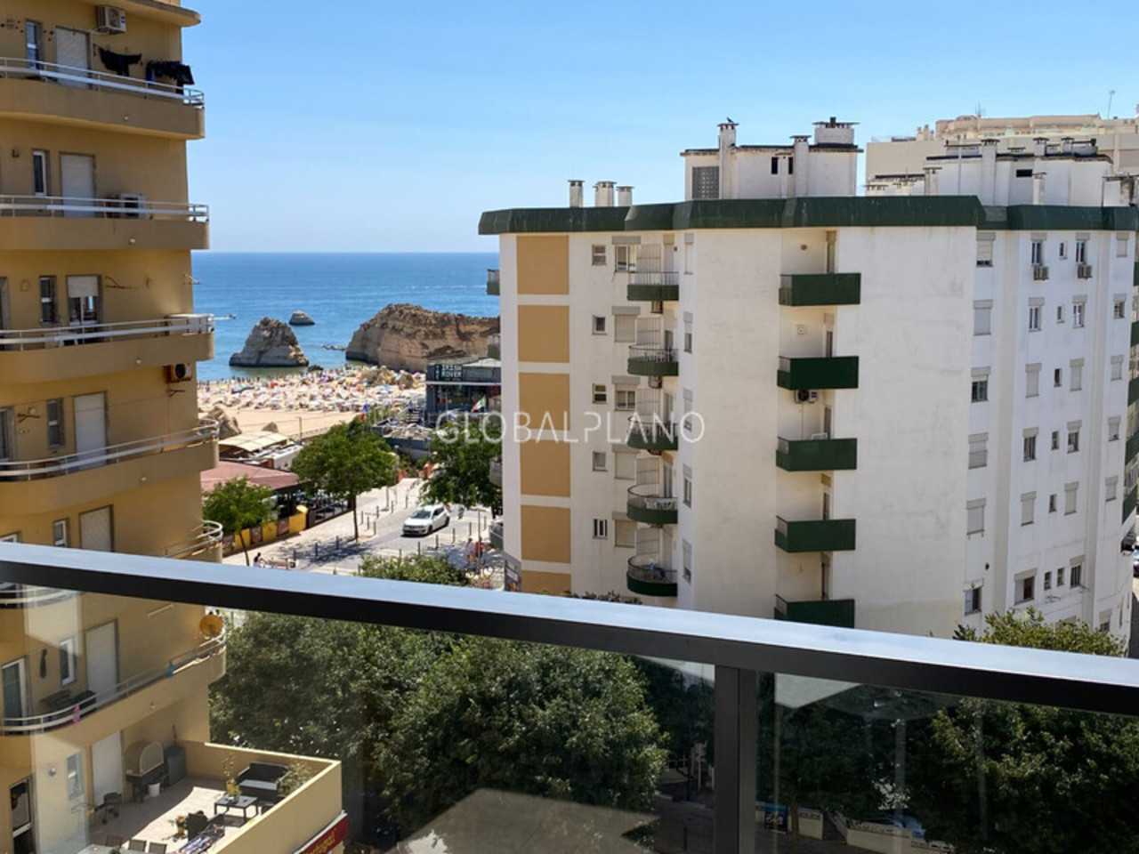 Condominium in Praia da Rocha, Faro 12077345