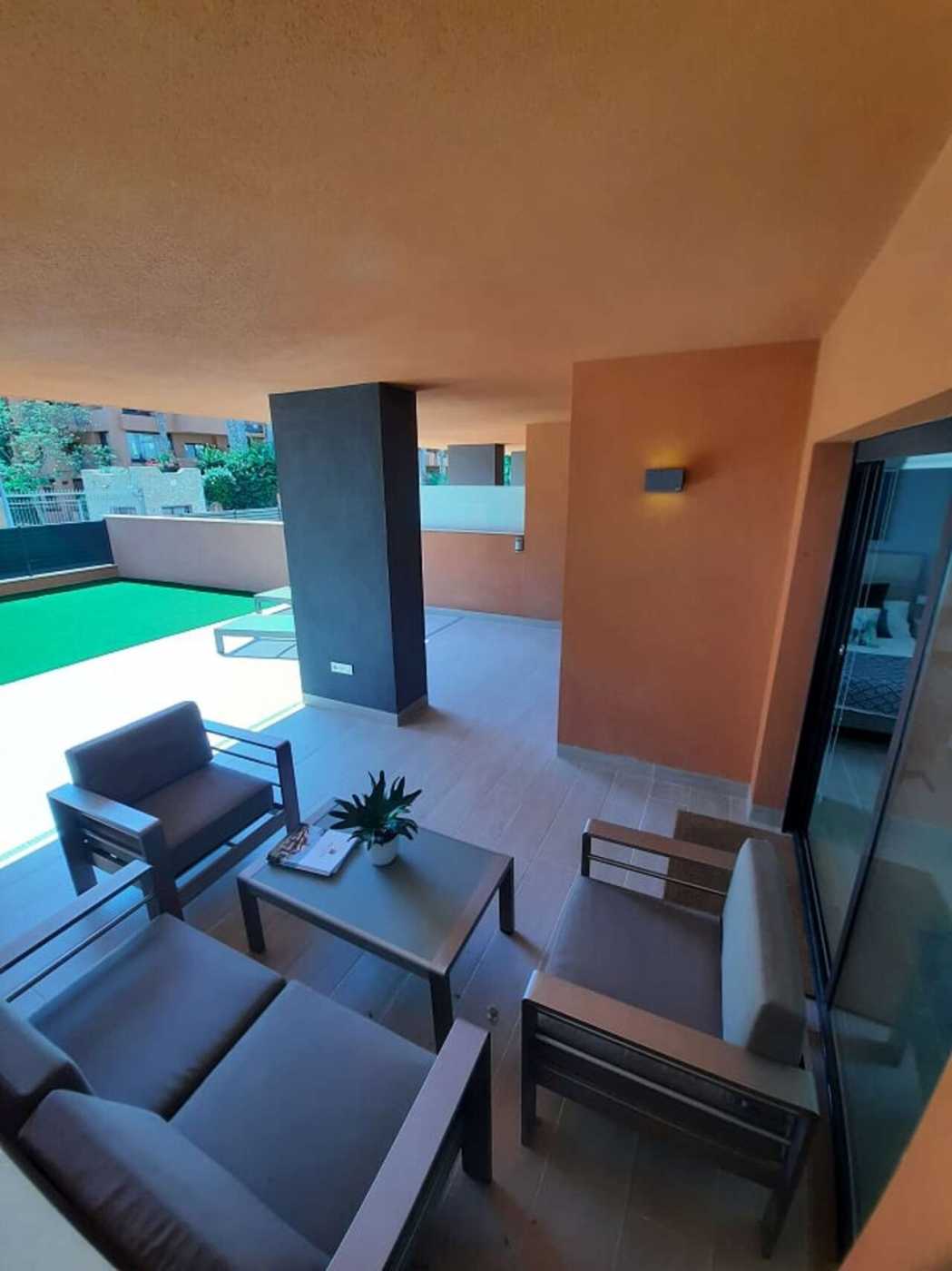 Condominium in La Vereda, Valencia 12077382
