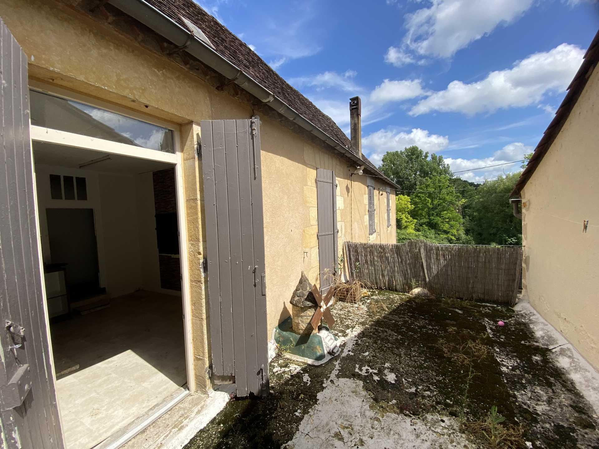 Rumah di Saint-Cyprien, Nouvelle-Aquitaine 12077990