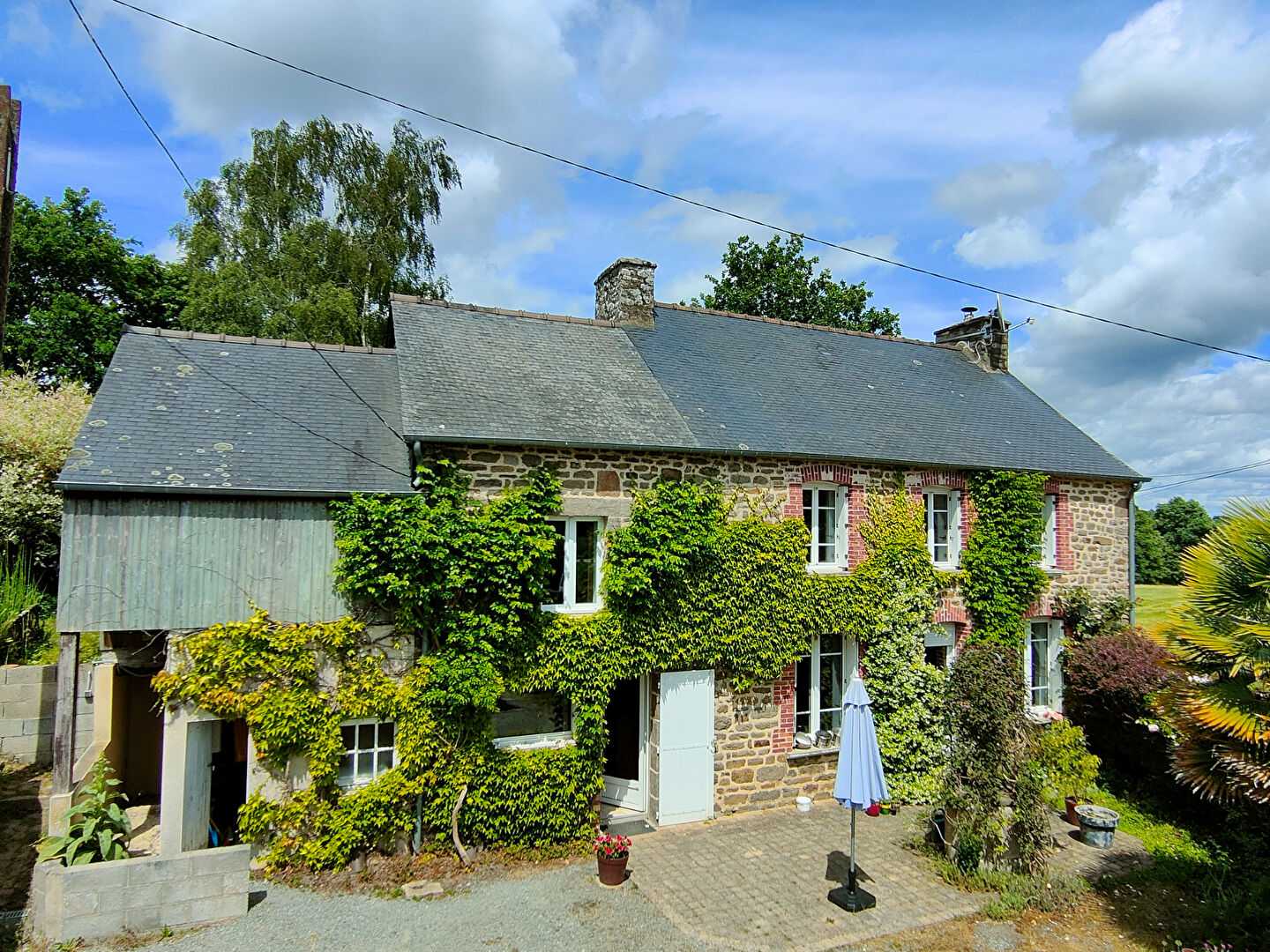 房子 在 Saint-Helen, Bretagne 12078038