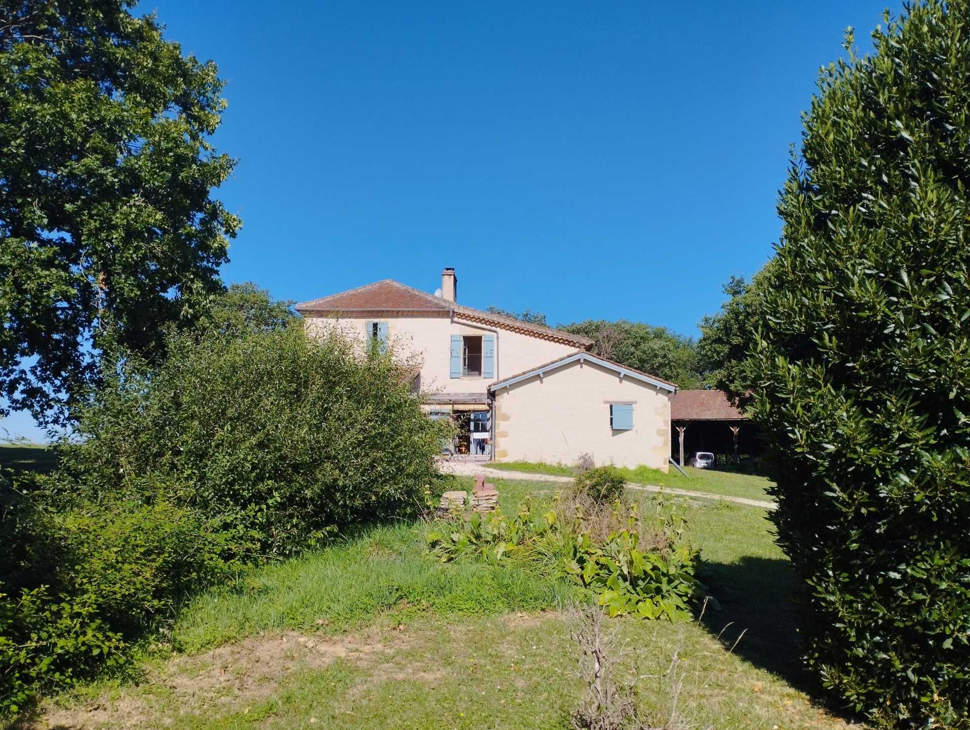 Будинок в Vic-Fezensac, Occitanie 12078062