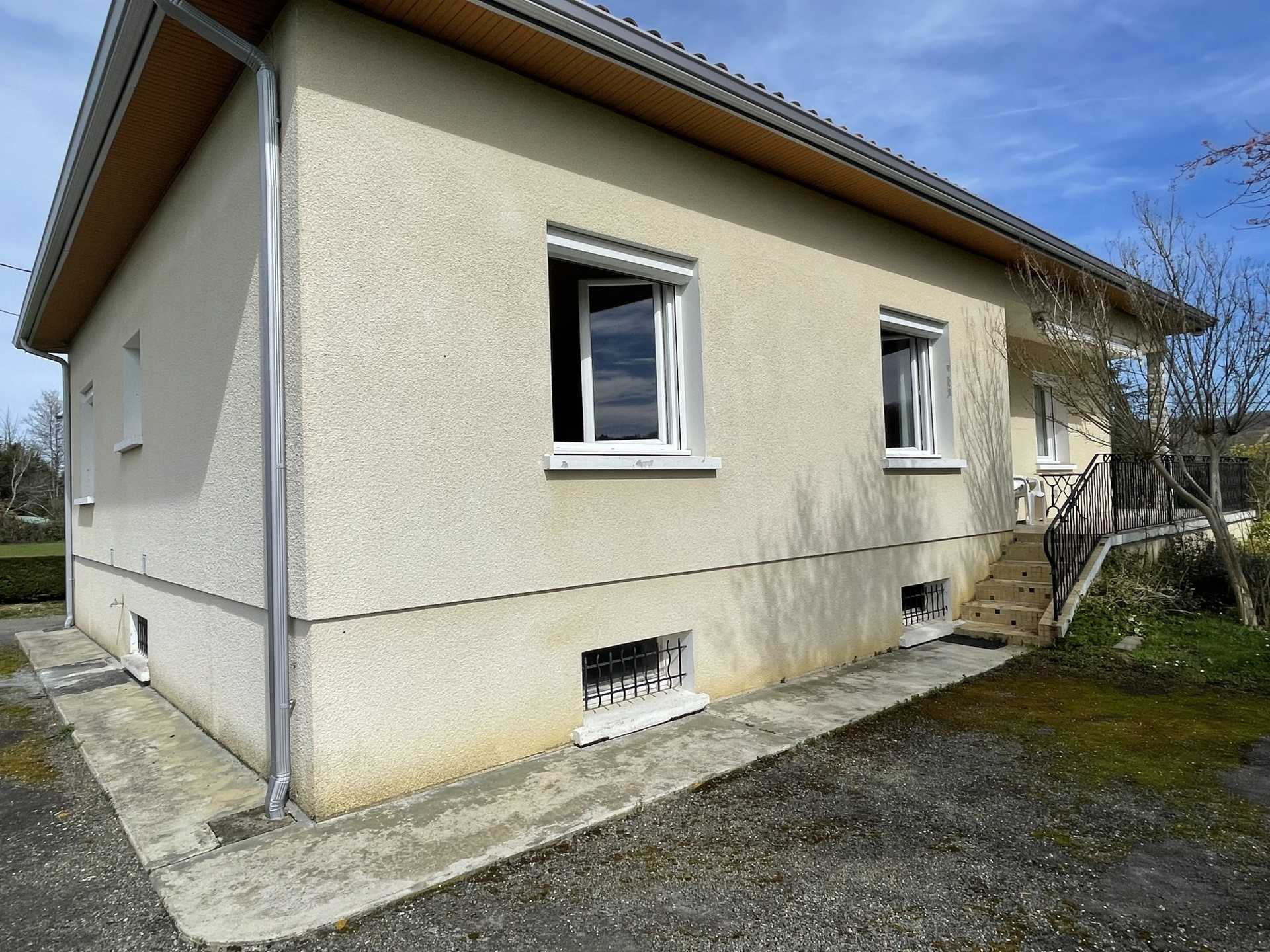 House in Seissan, Occitanie 12078100