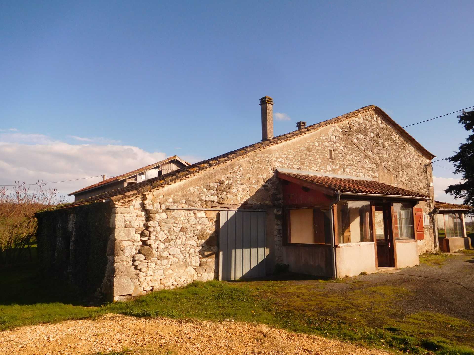 House in Lougratte, Nouvelle-Aquitaine 12078126