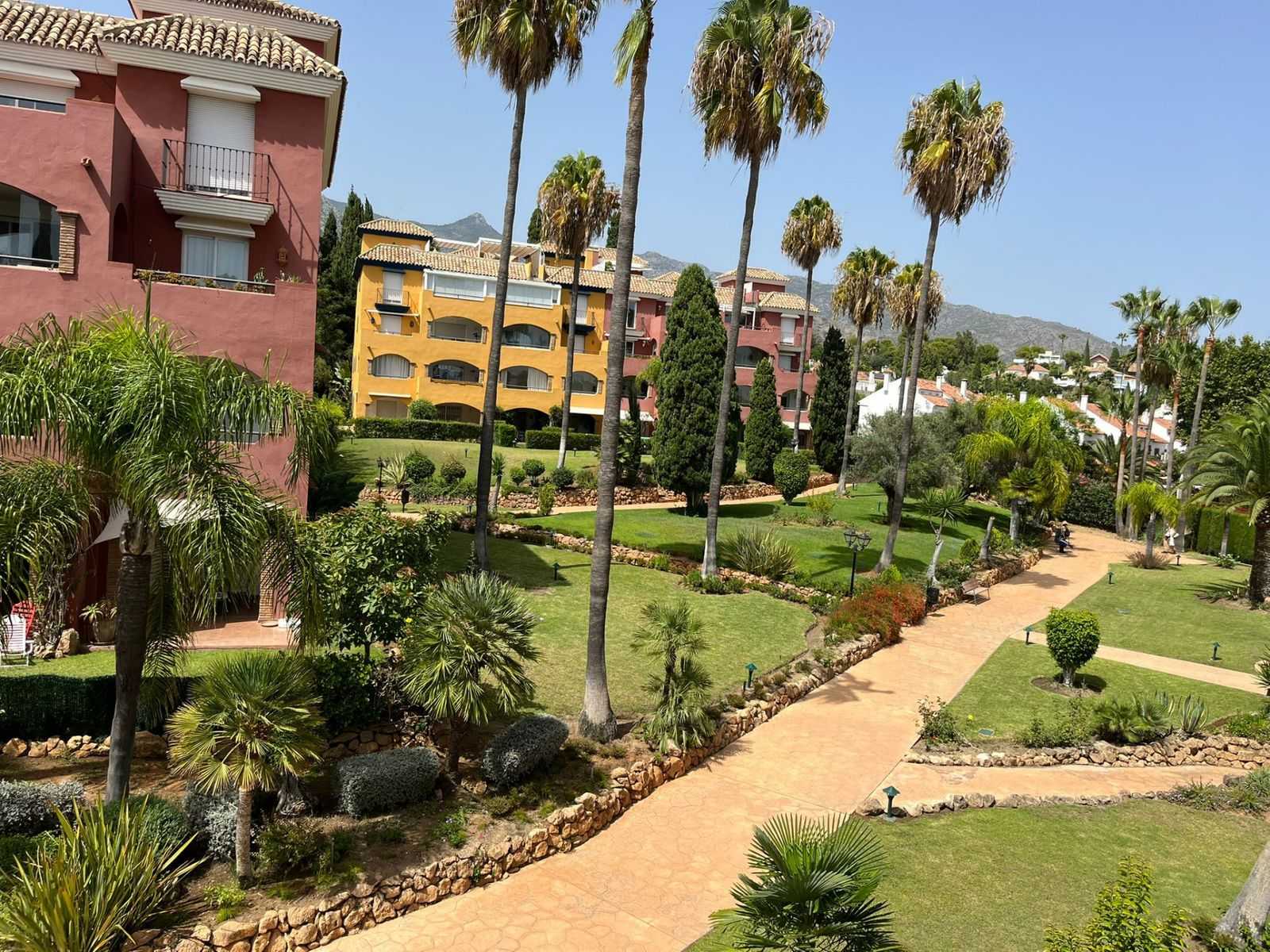 Condominium in Cortes de la Frontera, Andalusia 12078239