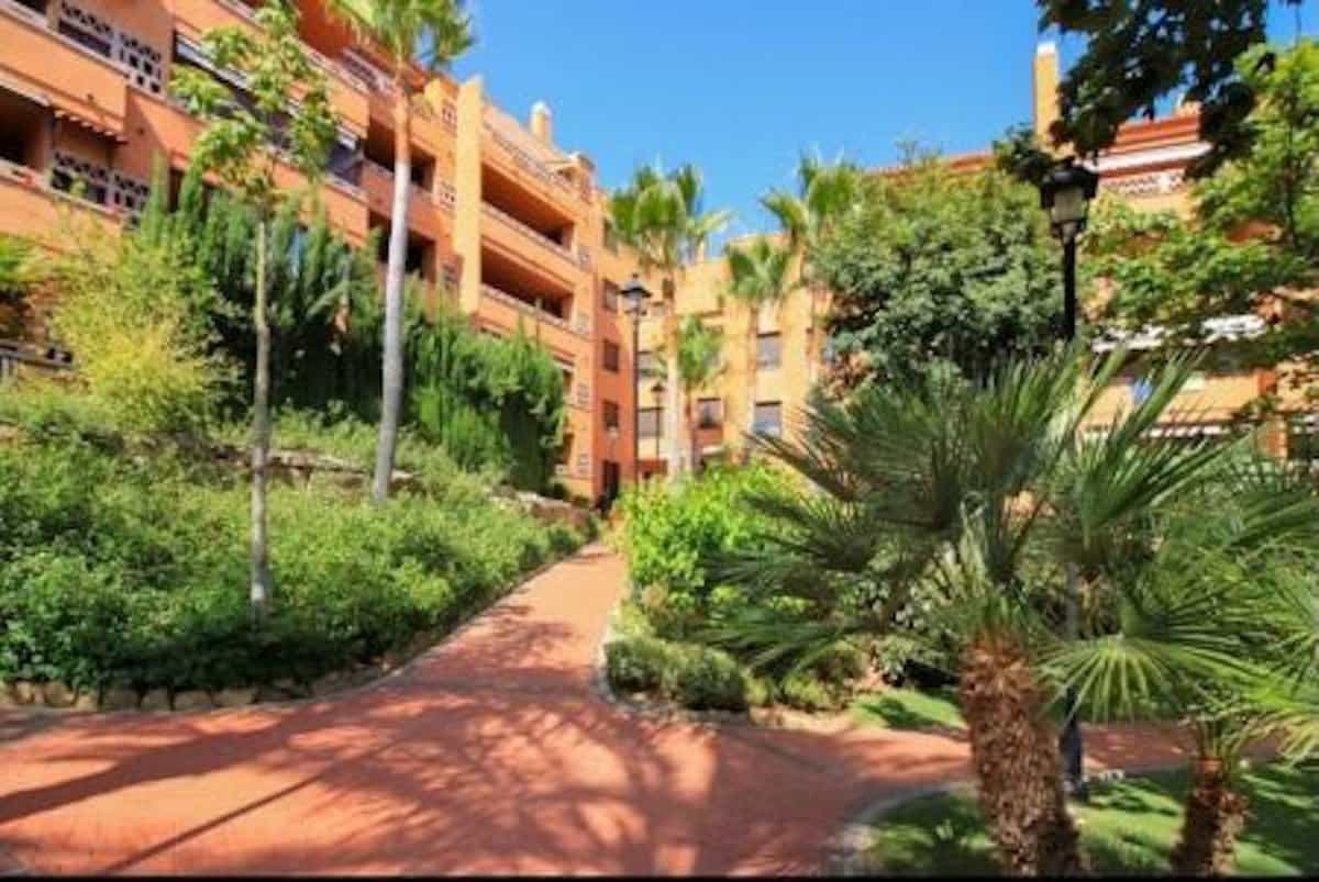 Condominium in Málaga, Andalusia 12078364