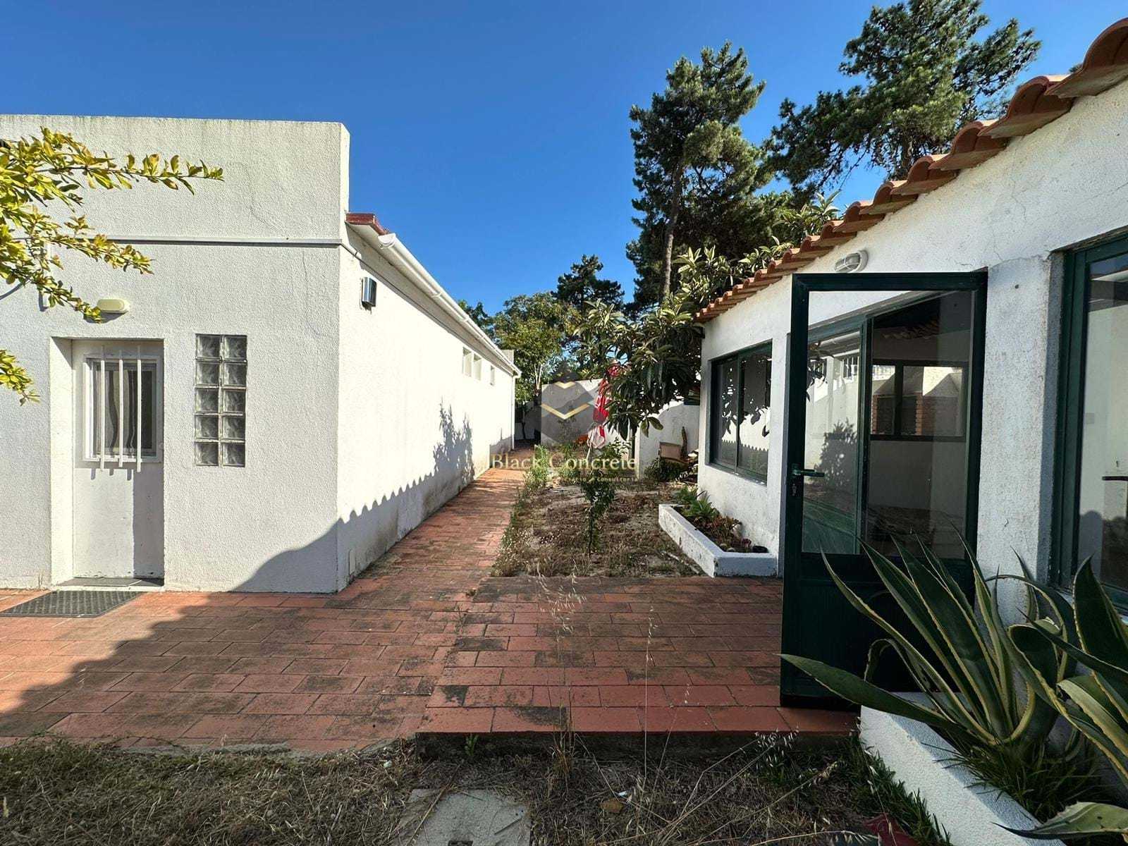 σπίτι σε Corroios, Setúbal 12078848