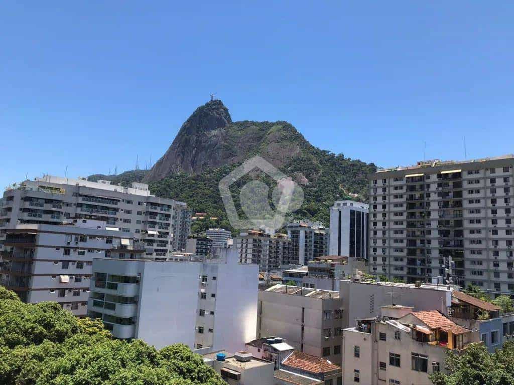 Condominium in Humaita, Rio de Janeiro 12081521