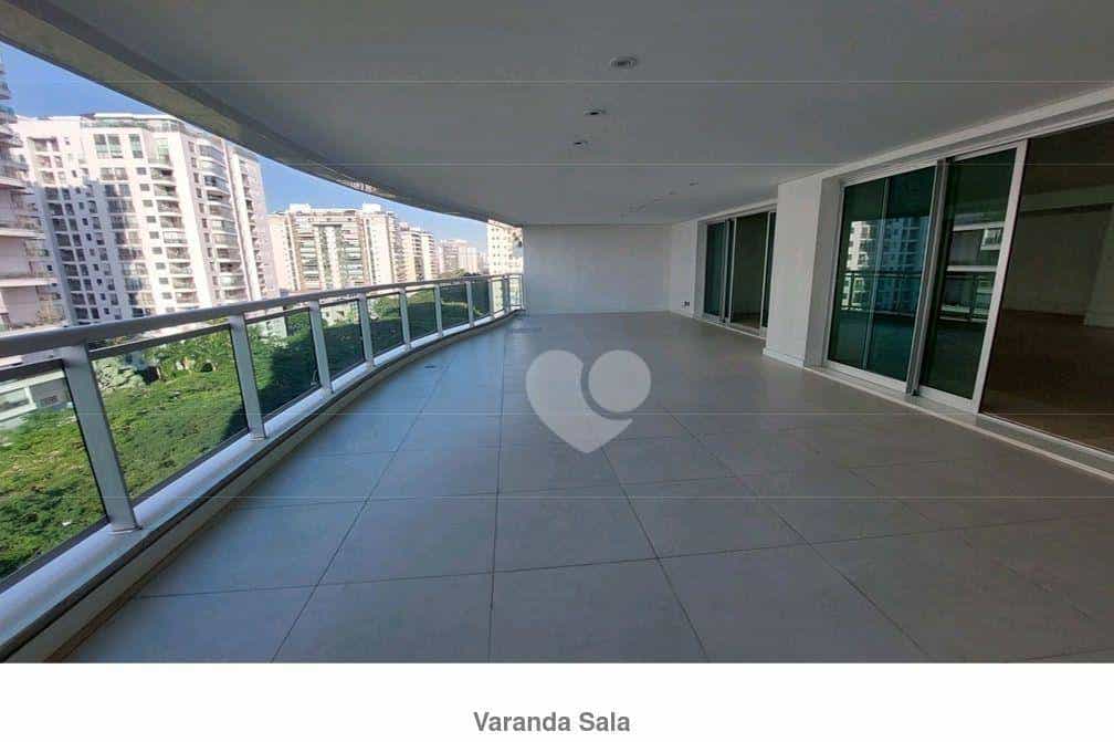 Condominium dans Barra de Tijuca, Rio de Janeiro 12081526