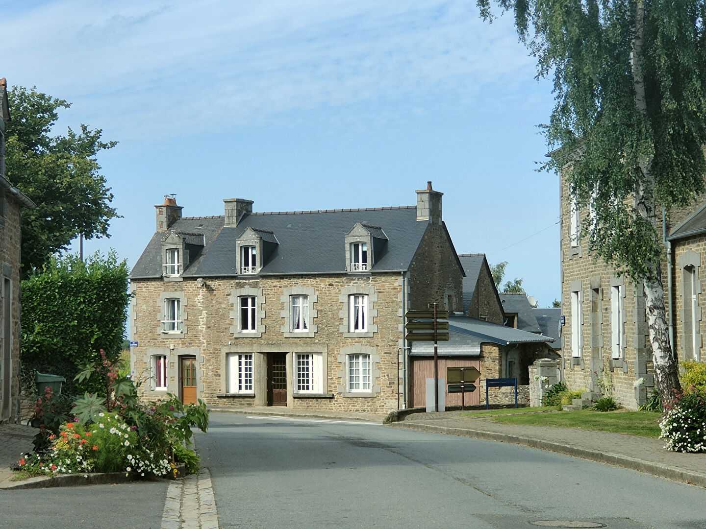 房子 在 Saint-Helen, Bretagne 12082144