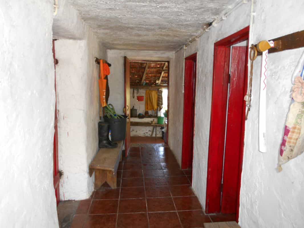 жилой дом в Alvaiázere, Leiria 12082147