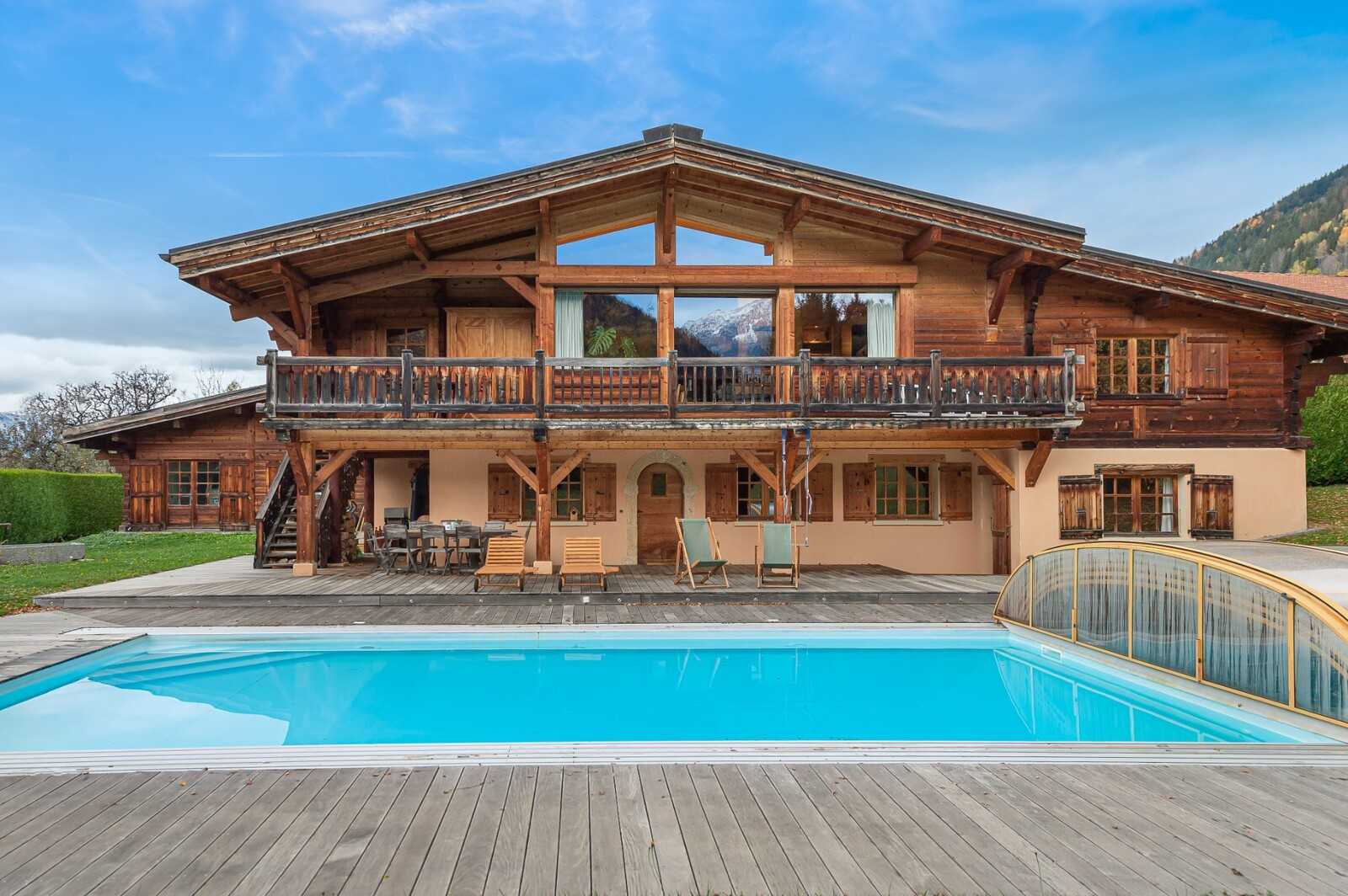 Haus im Saint-Gervais-les-Bains, Auvergne-Rhône-Alpes 12082904