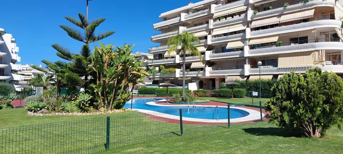 Condominium in Benahavís, Andalucía 12083274
