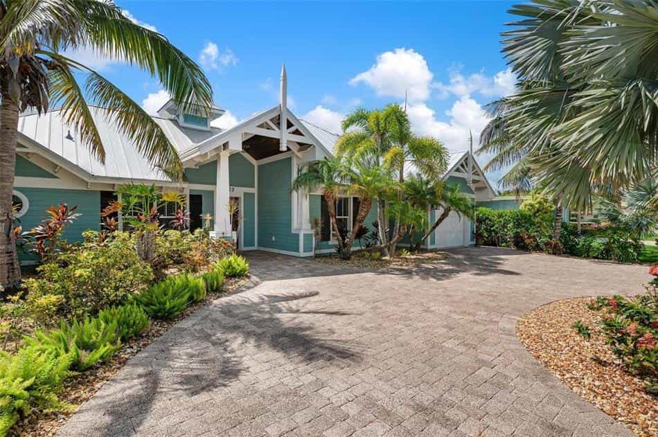 بيت في شاطئ هولمز, فلوريدا 12083969