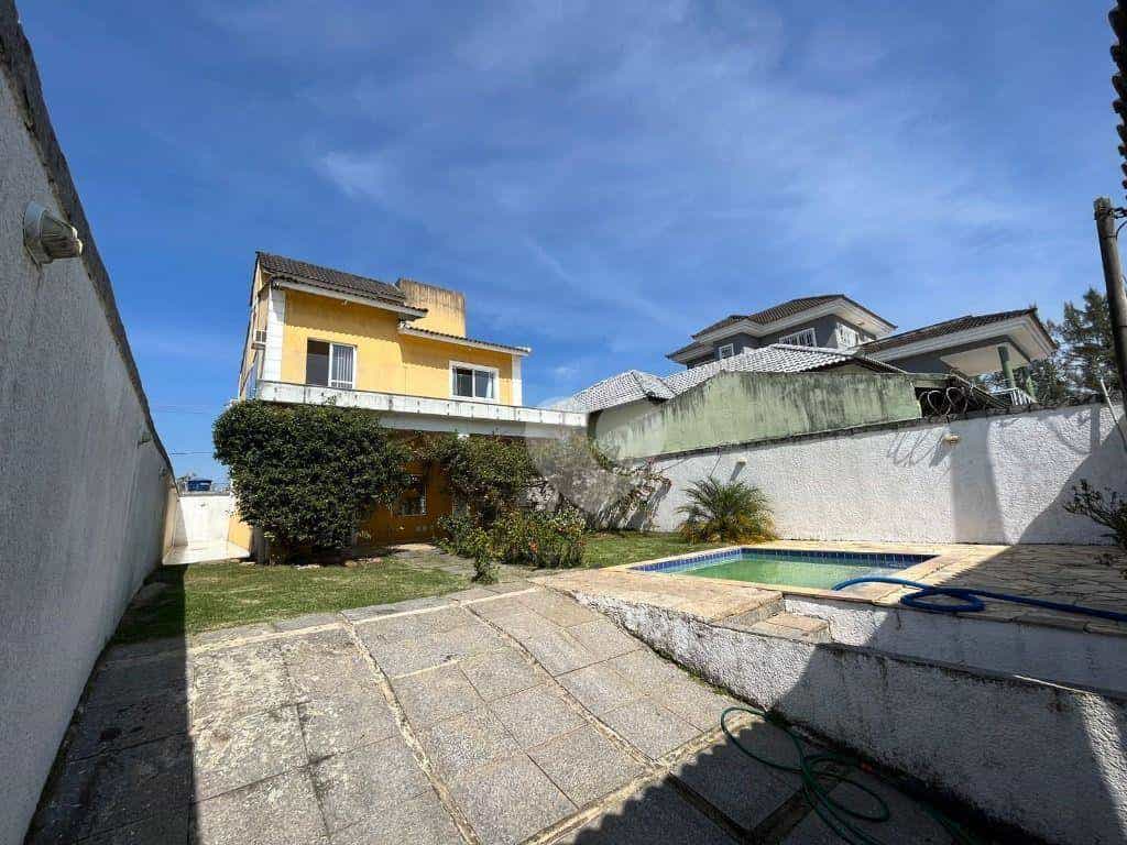 House in , Rio de Janeiro 12084399