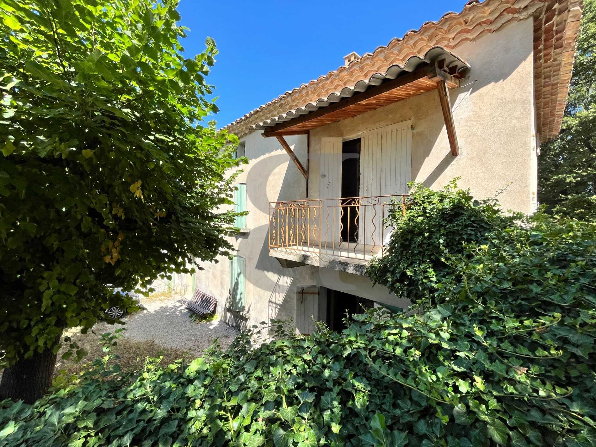 casa no Vaison-la-Romaine, Provence-Alpes-Côte d'Azur 12085046