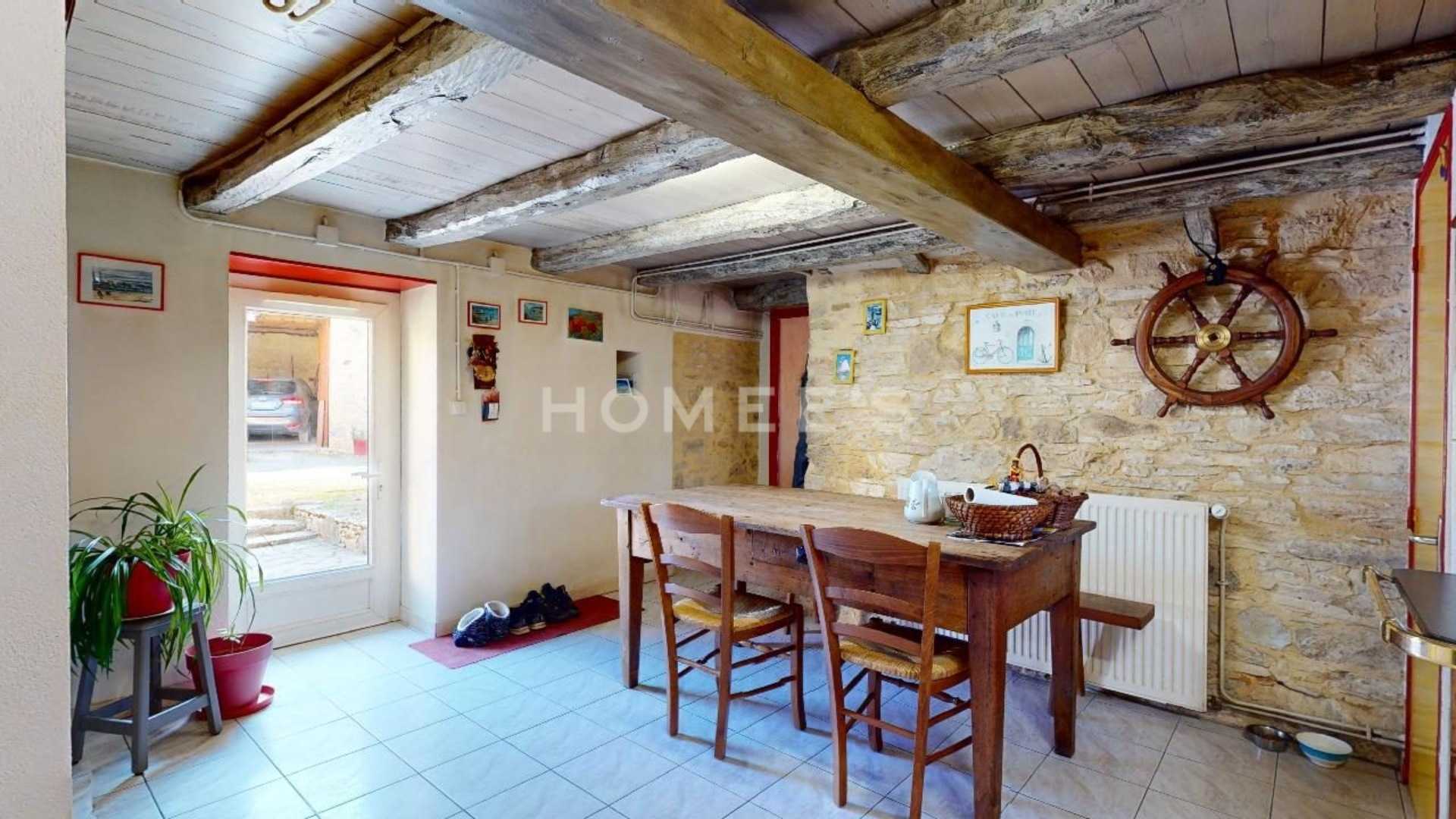 Haus im Gourdon, Occitanie 12085059