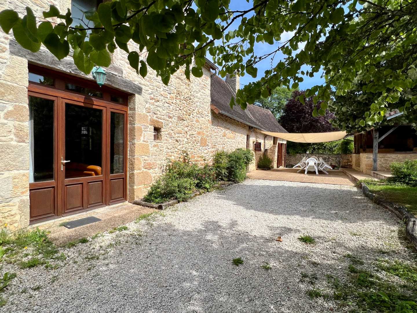 casa no Montignac, Nouvelle-Aquitaine 12085071