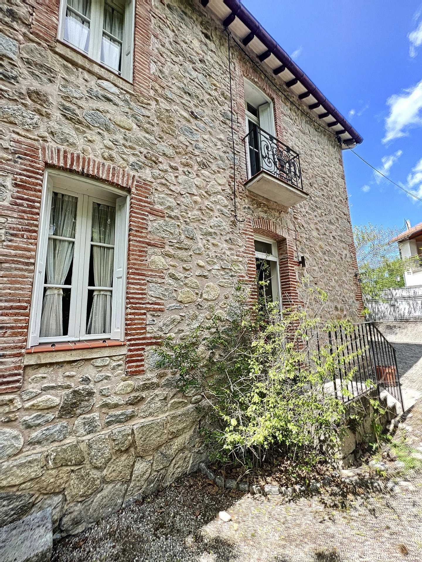 House in Vernet-les-Bains, Occitanie 12085089
