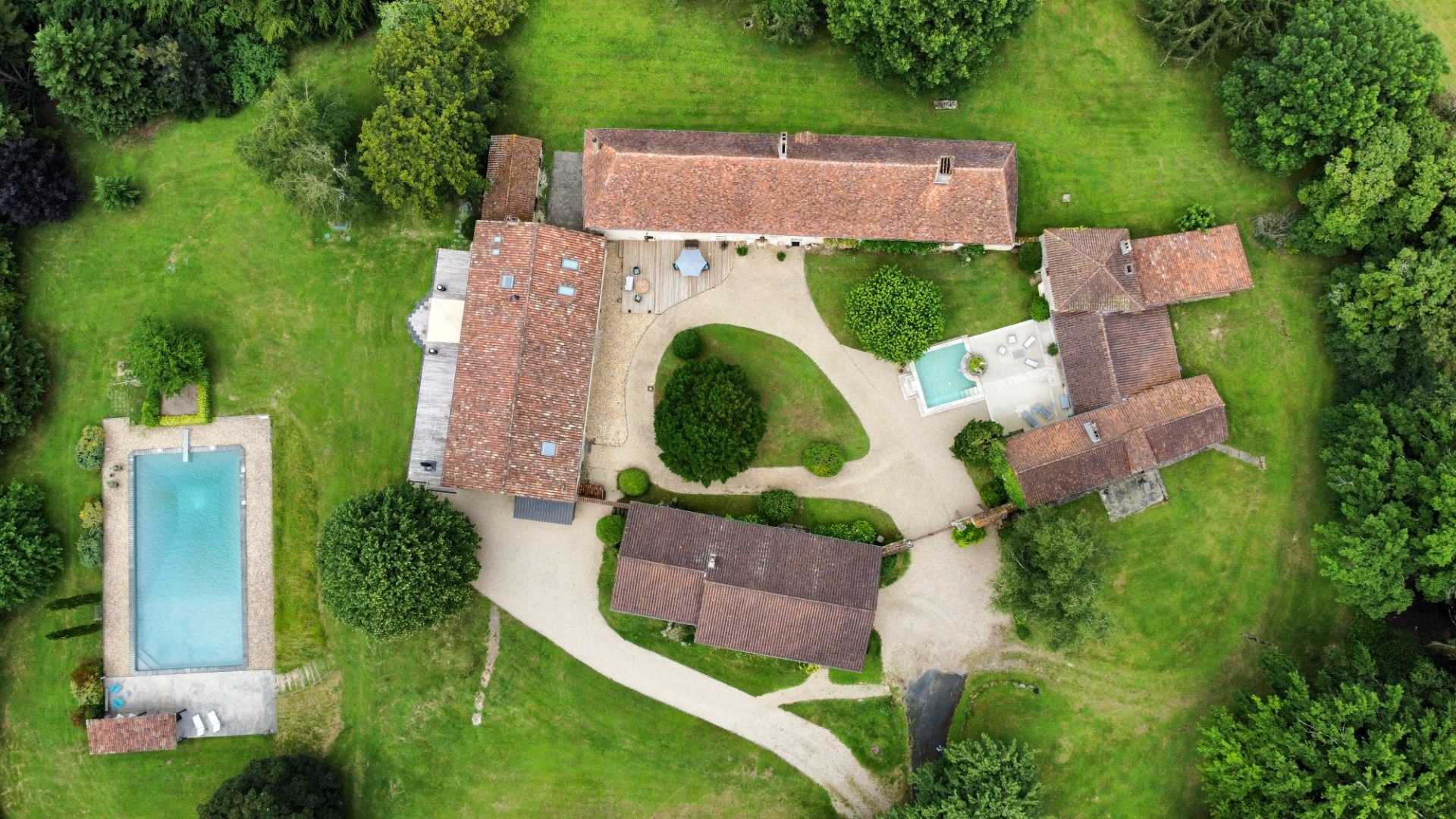 rumah dalam Perigueux, Nouvelle-Aquitaine 12085100