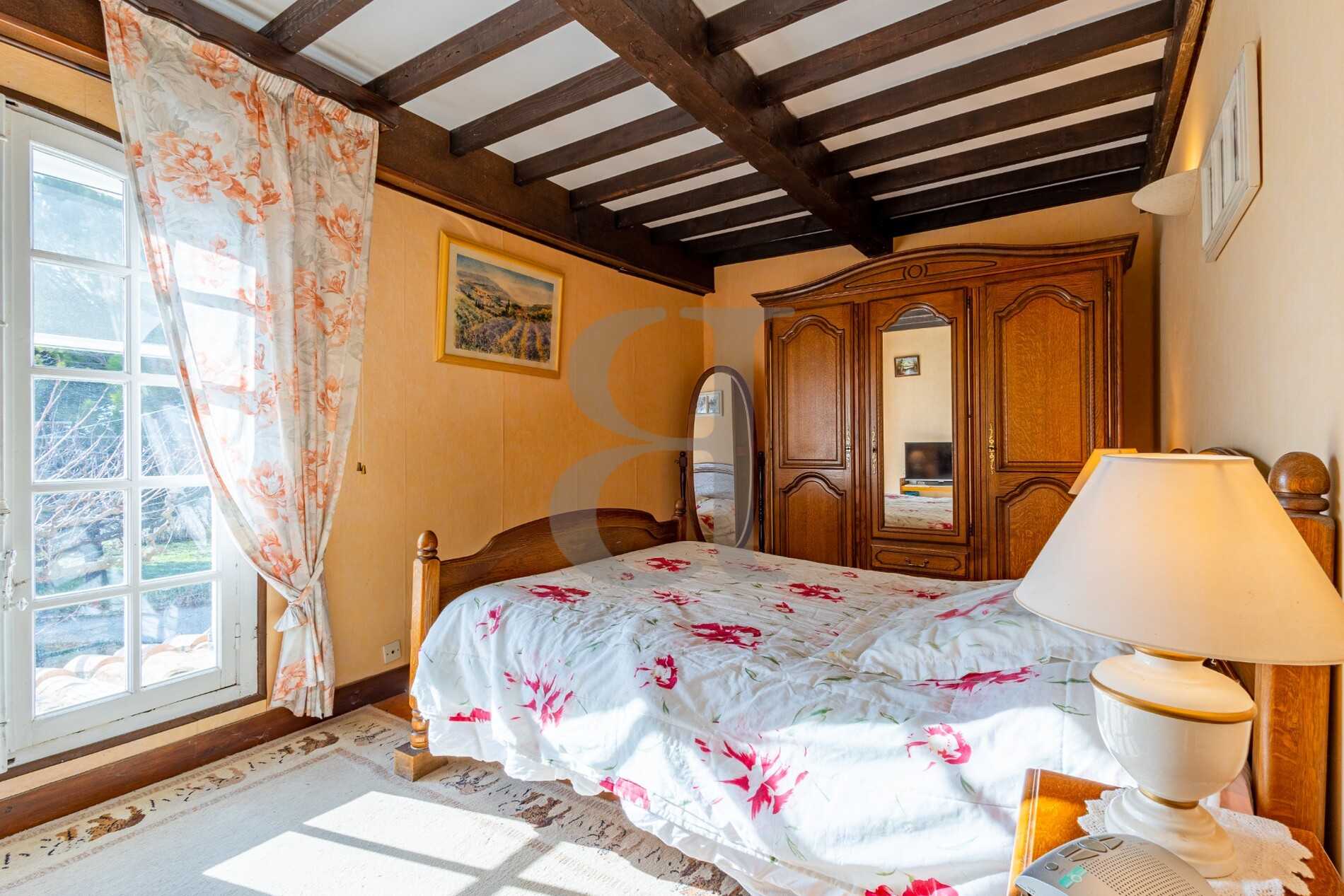 rumah dalam Visan, Provence-Alpes-Côte d'Azur 12085134