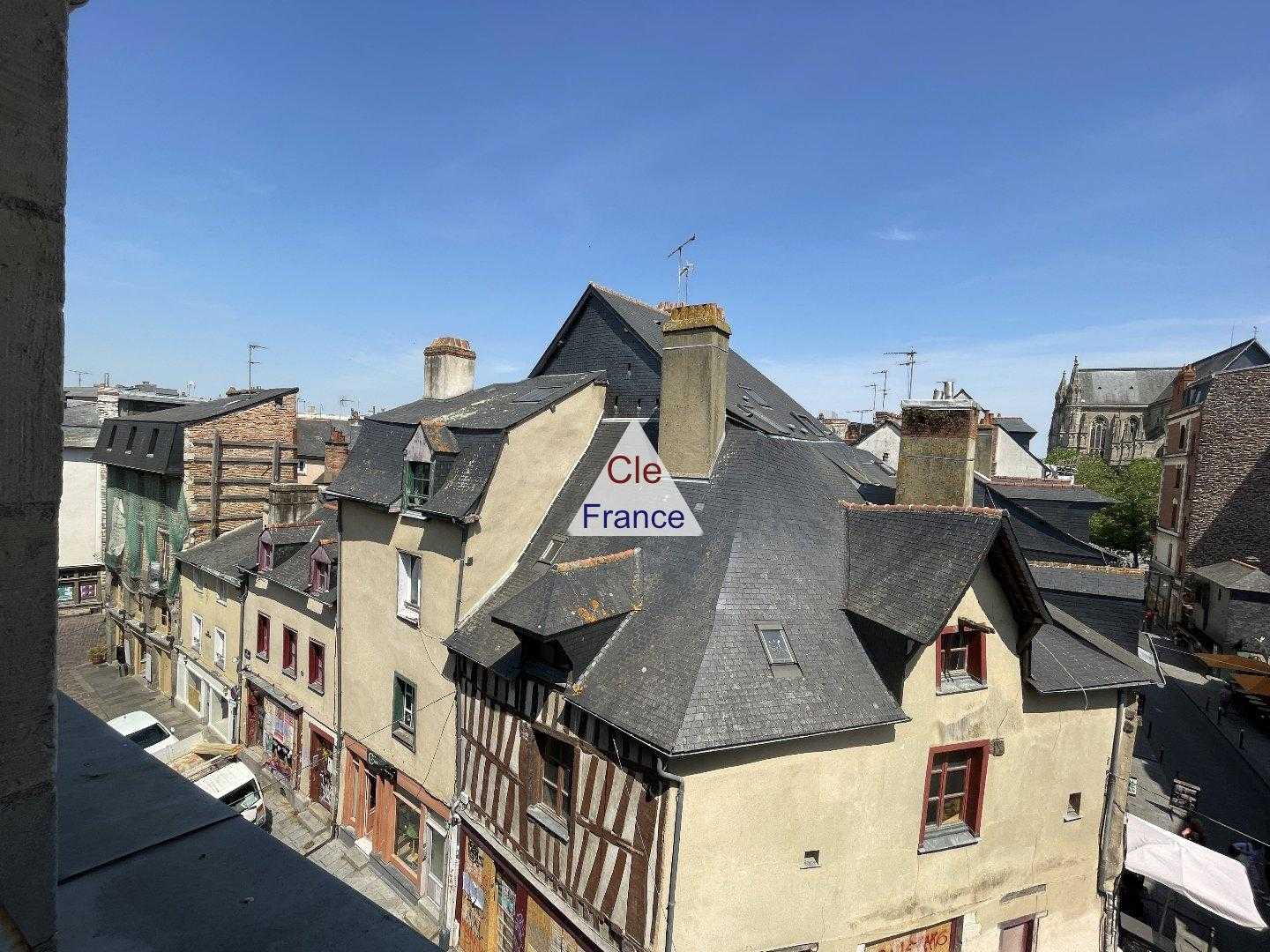 房子 在 Rennes, Bretagne 12085162