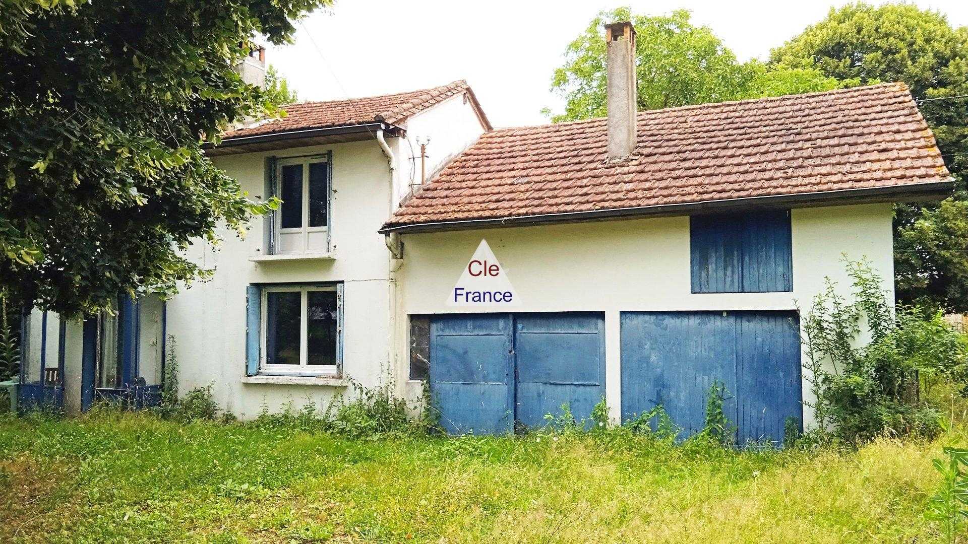 Dom w Serandon, Nouvelle-Aquitaine 12085171
