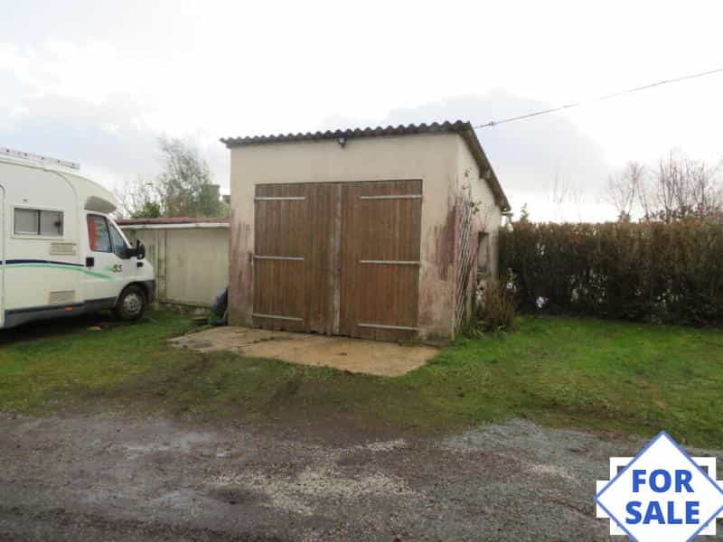 Casa nel Laleu, Normandie 12085196