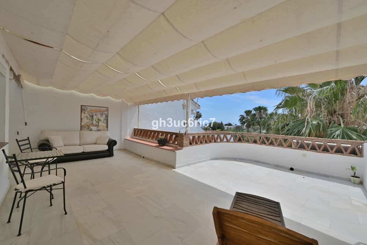 House in Fuengirola, Andalusia 12085608