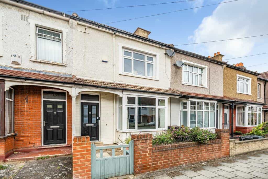 House in Elmers End, Bromley 12085653
