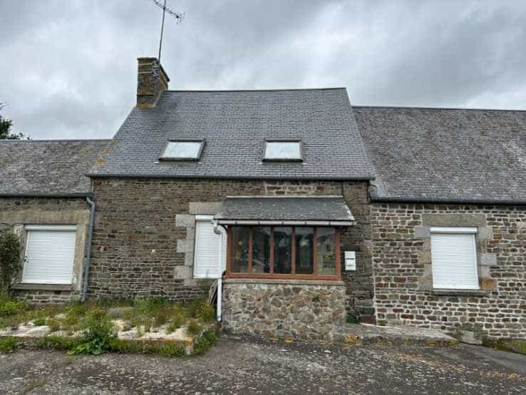 House in Montjoie-Saint-Martin, Normandie 12085768
