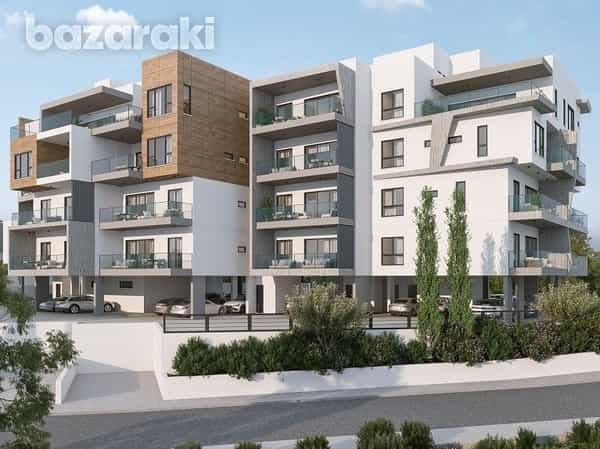 Condominium in Agios Athanasios, Lemesos 12085802