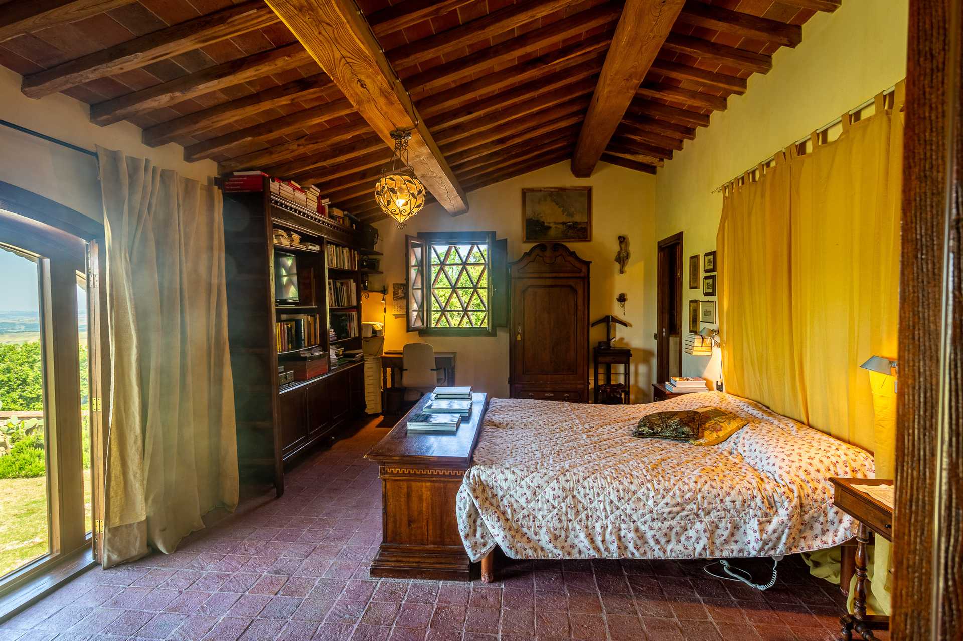 rumah dalam Volterra, Tuscany 12085990