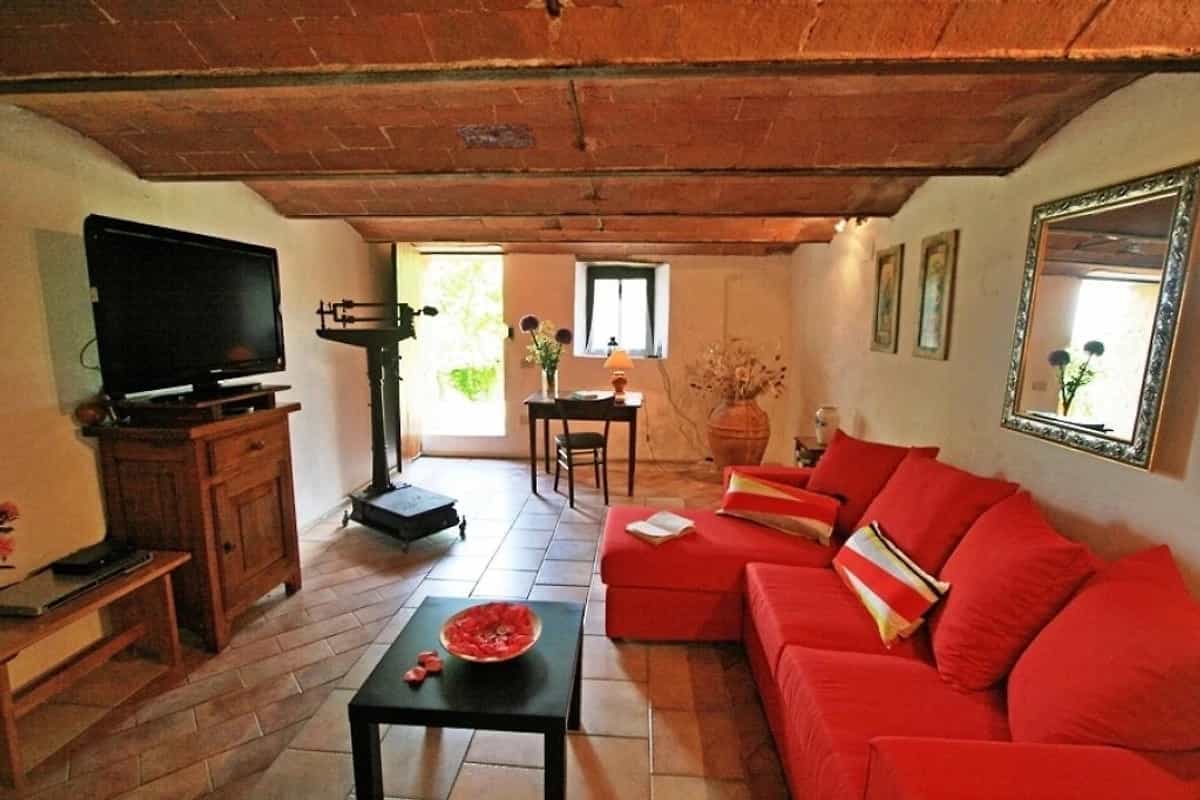 House in Pomarance, Tuscany 12085998