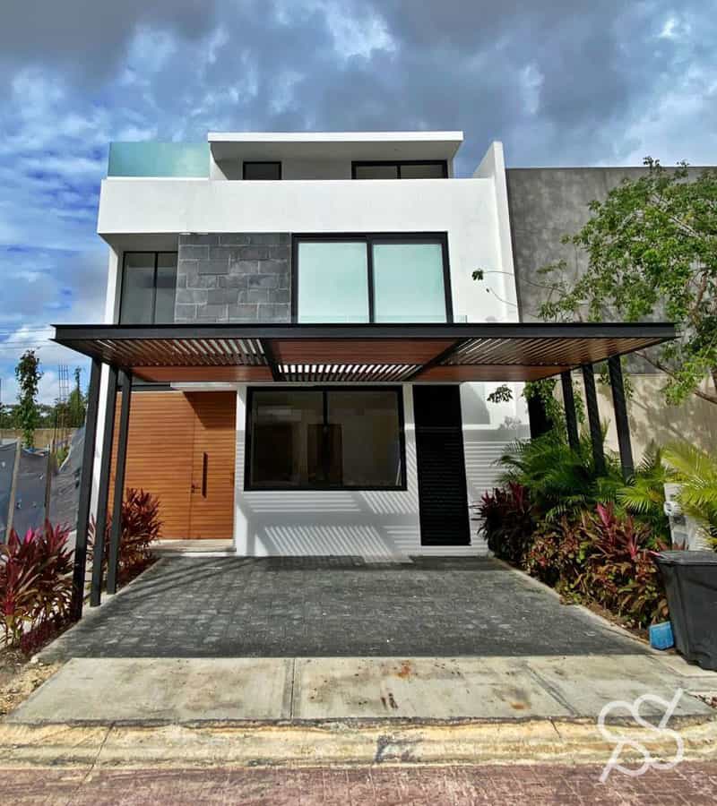 House in Cancun, Quintana Roo 12086077