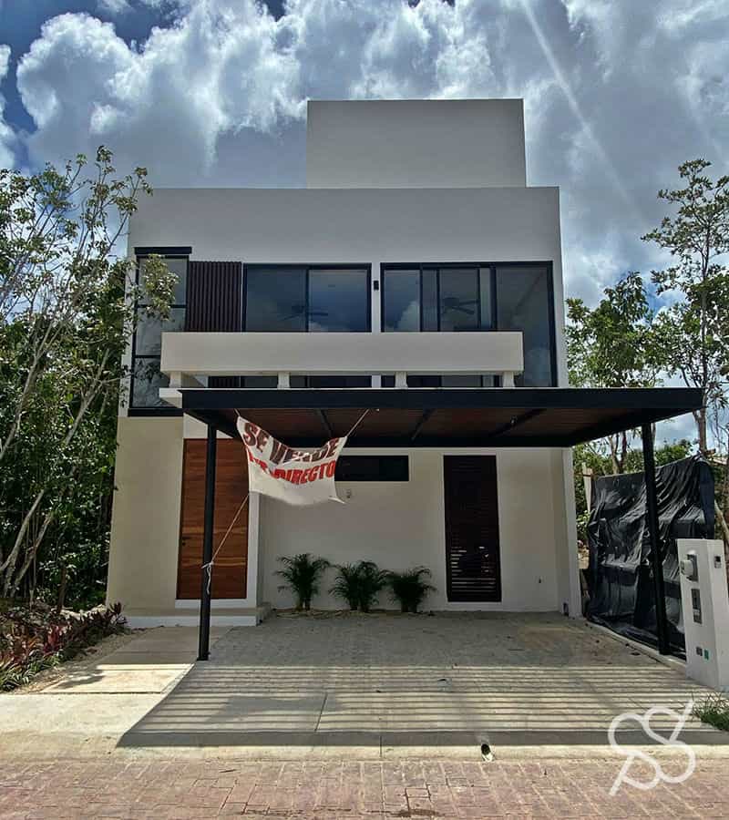 House in Cancun, Quintana Roo 12086119