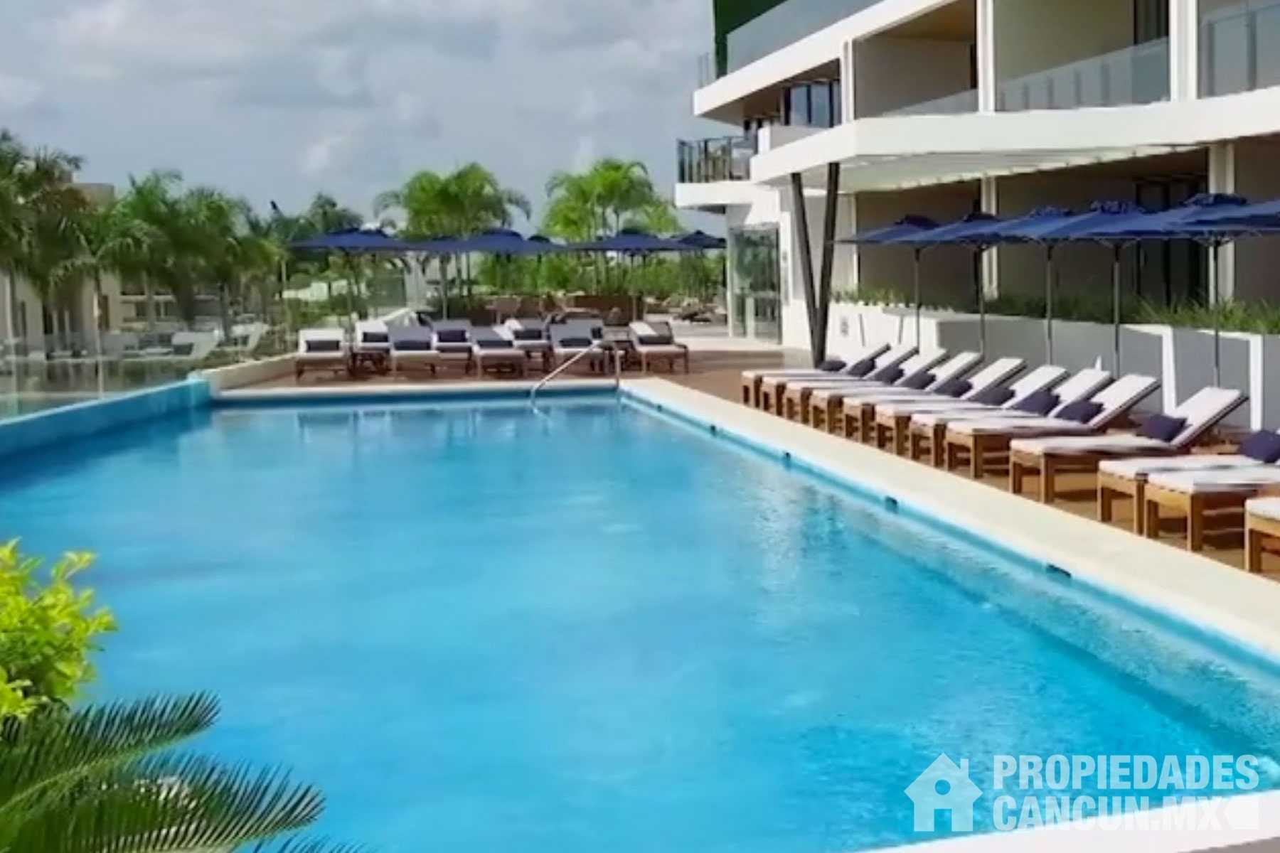 सम्मिलित में Cancún, Quintana Roo 12086162