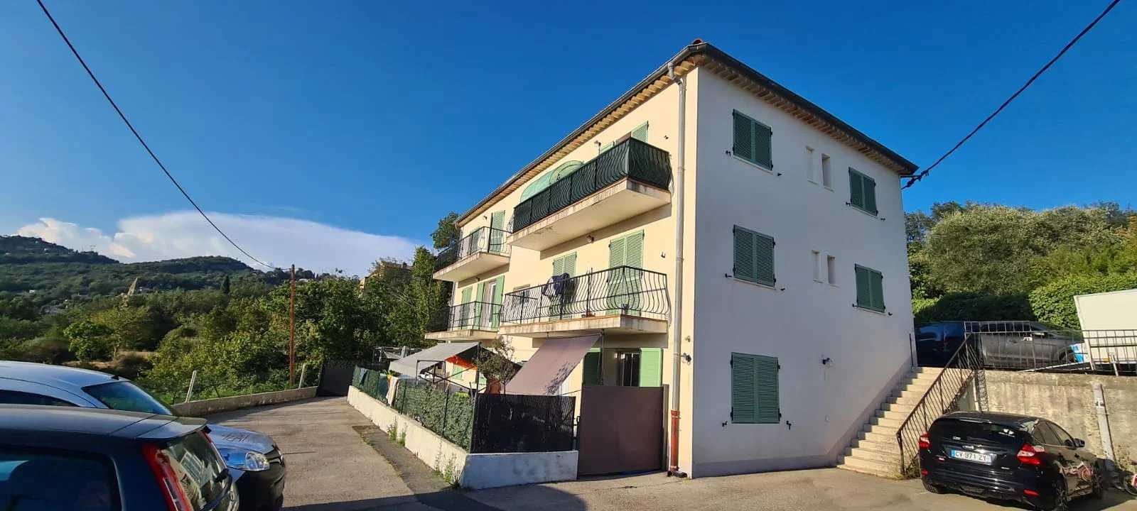 公寓 在 孔特斯, 普羅旺斯-阿爾卑斯-藍色海岸 12086371