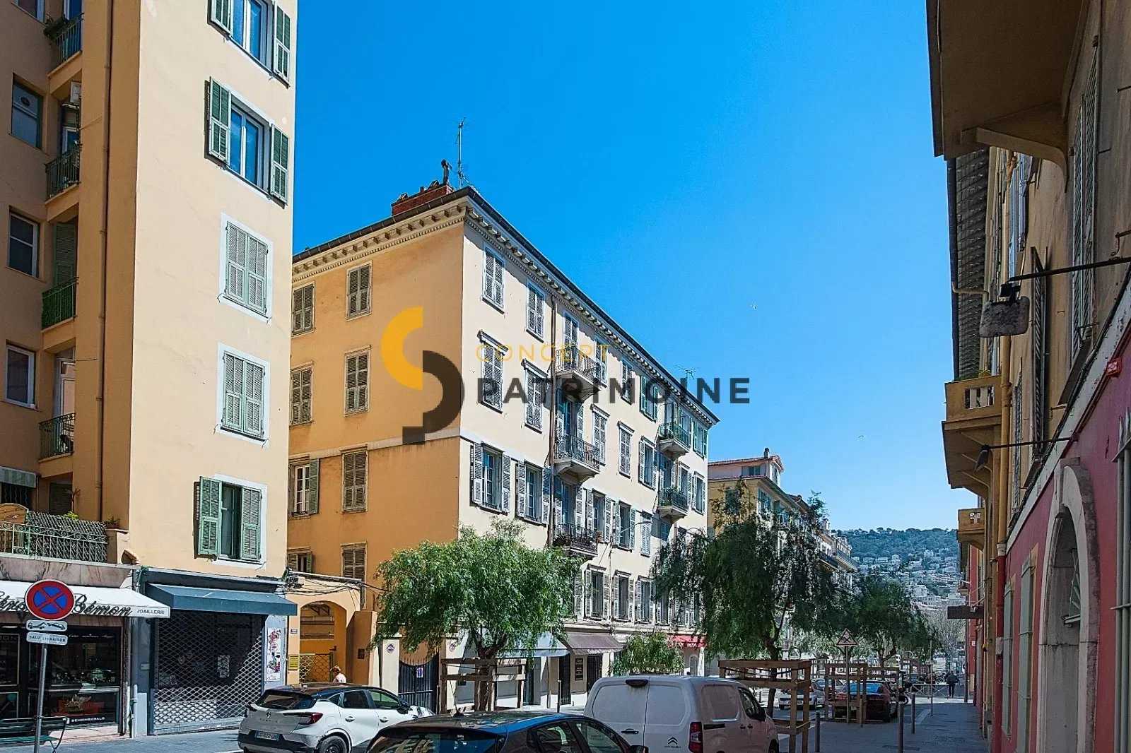 Квартира в Nice, Alpes-Maritimes 12086374