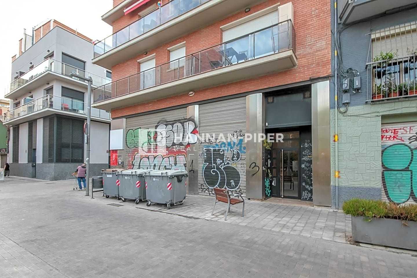 公寓 在 Rubí, Catalunya 12086681