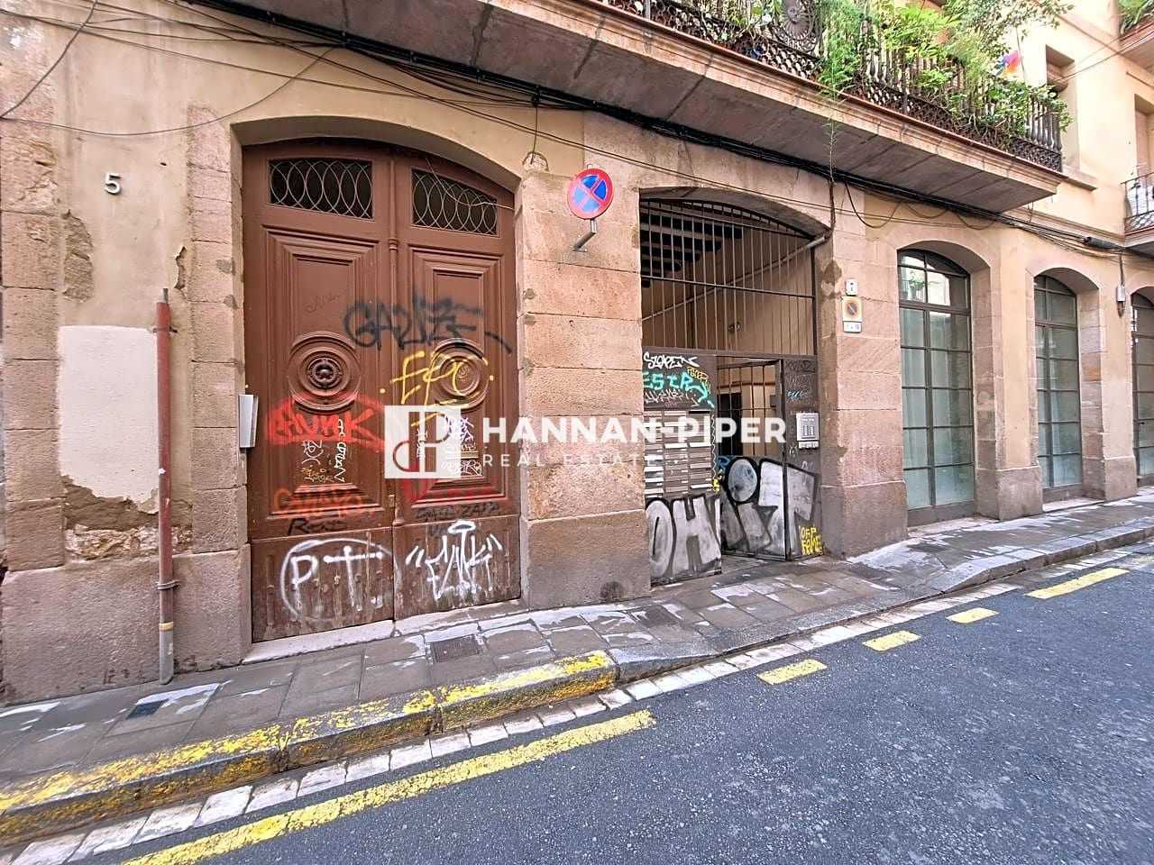 Condominium in Barcelona, Catalonië 12086688